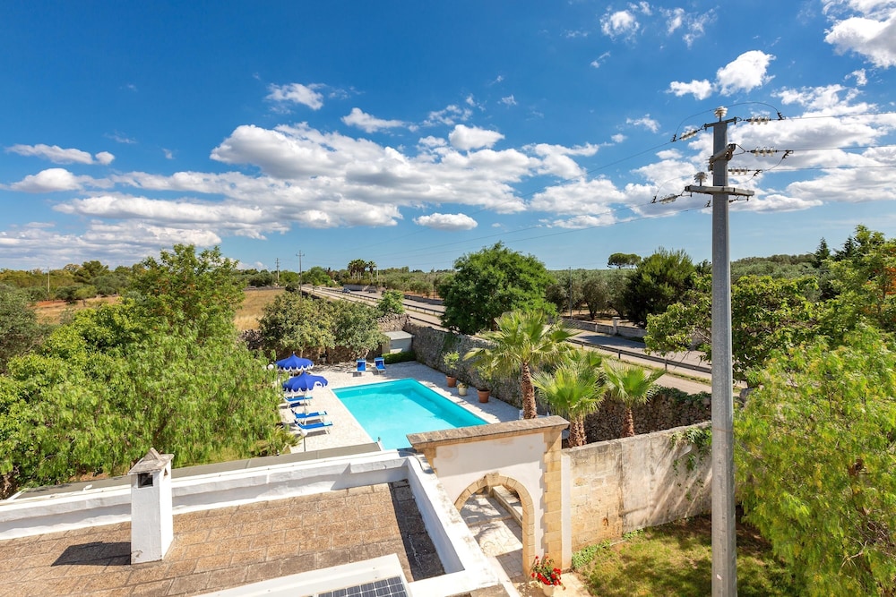 1966 Villa Medici Alla Macchia by Perle di Puglia — 4-Star Luxury Hotel in Oria, Italy