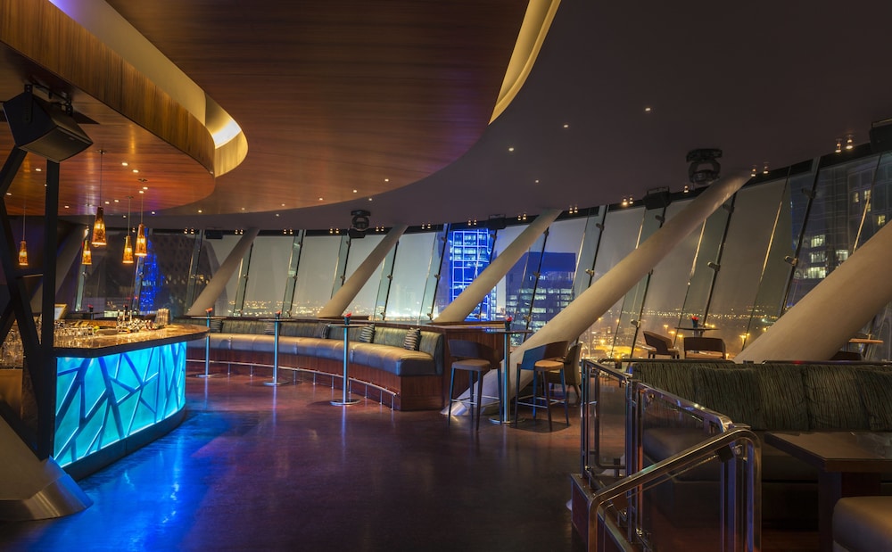 מזון ומשקאות