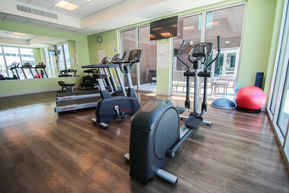 Holiday Inn Express & Suites Miami Airport East by IHG - photo 53