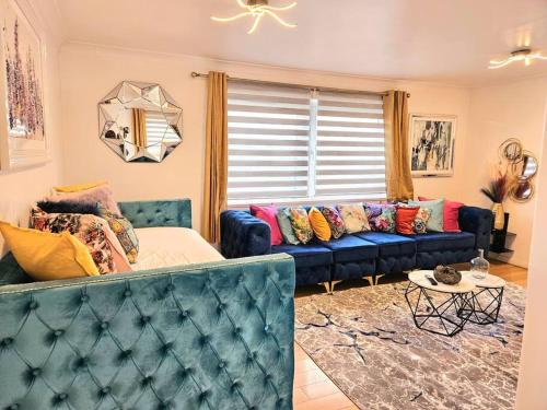 3 Bed House with 6 Beds by Sensational Stay — 4-Star Luxury Hotel in Edinburgh, United Kingdom