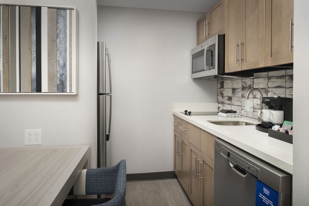 Homewood Suites by Hilton Louisville Airport - photo 14