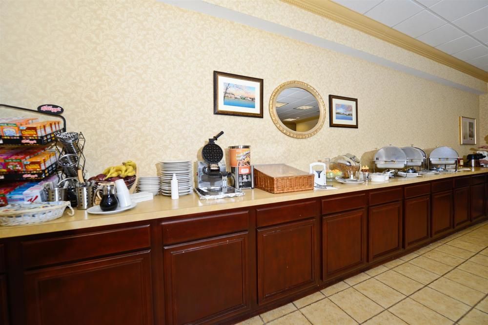 Best Western Old Colony Inn - photo 36
