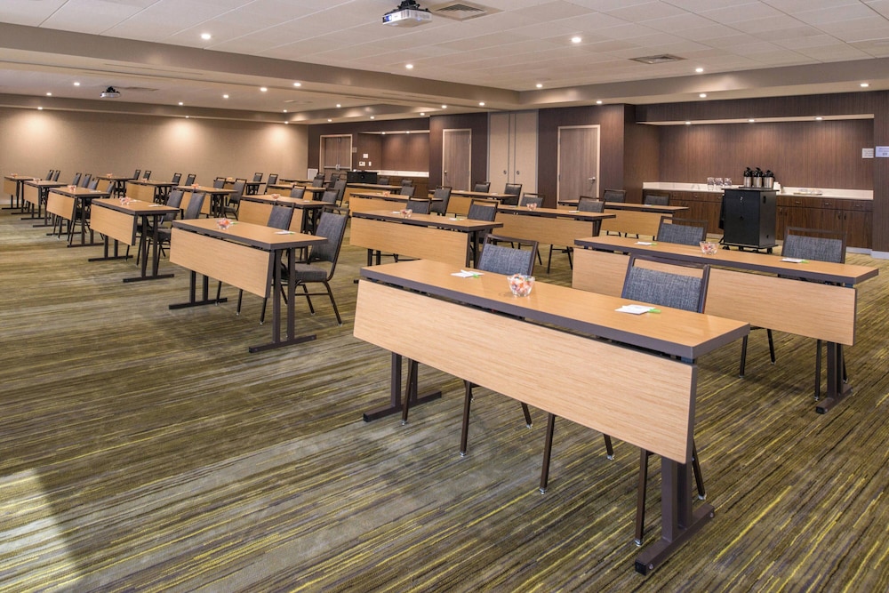 Courtyard by Marriott Temecula Murrieta - photo 36