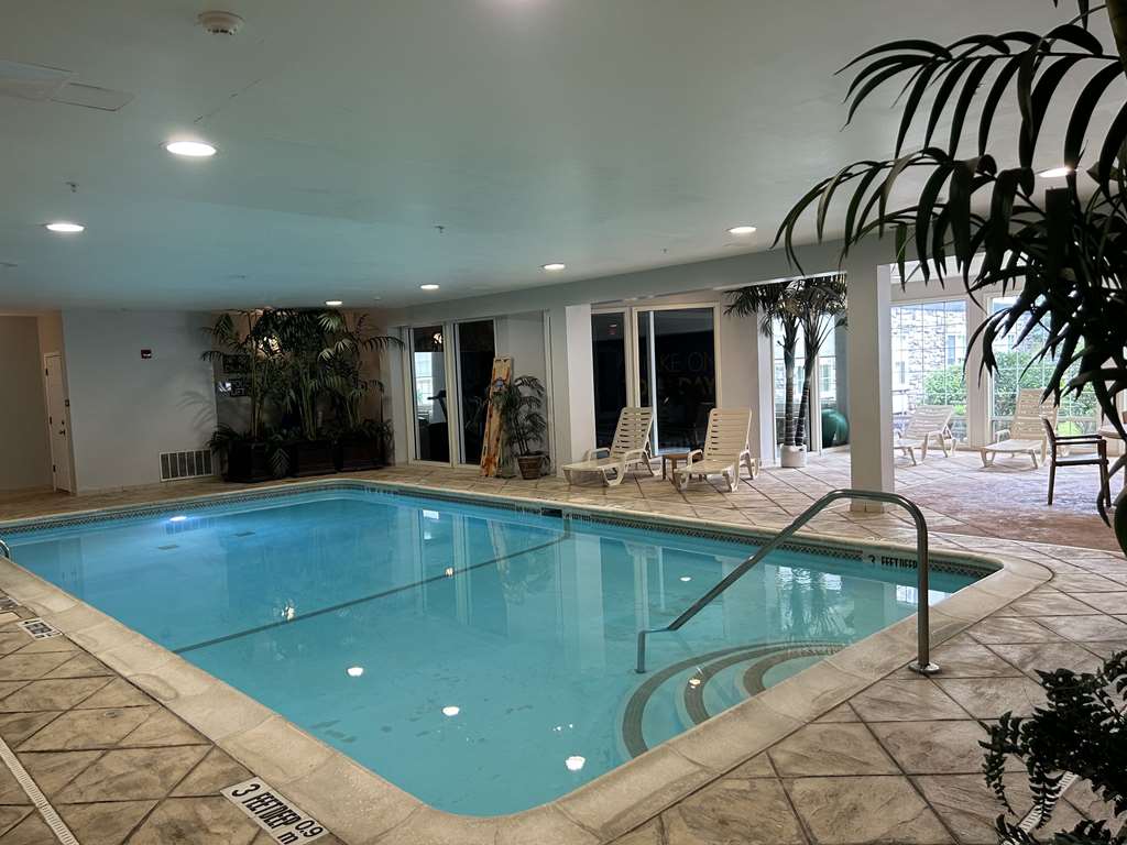 Comfort Inn & Suites East Greenbush Albany - photo 27
