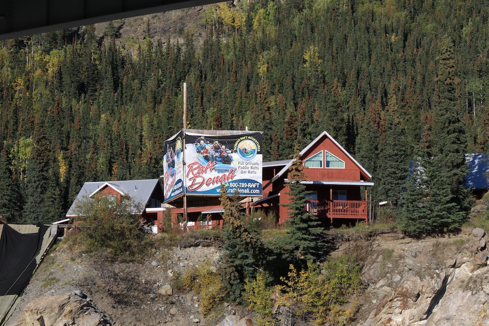 Denali Sourdough Cabins - featured photo