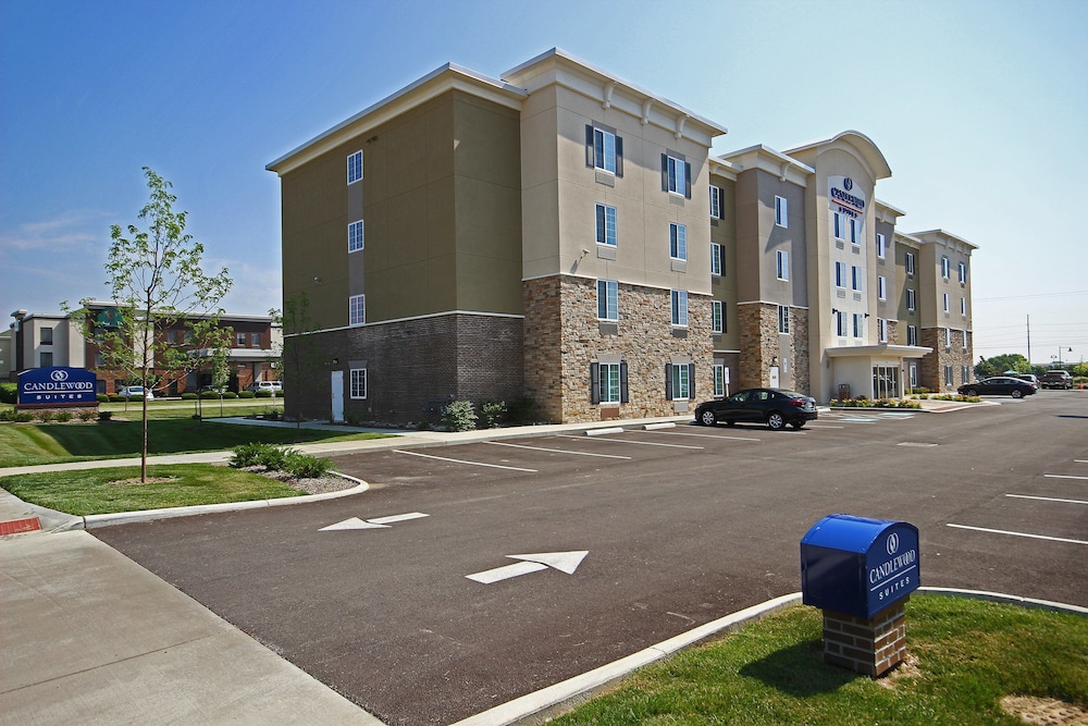 Candlewood Suites Columbus Grove City by IHG - photo 27