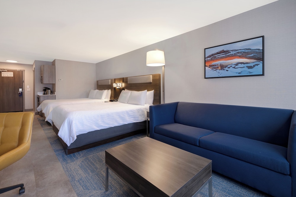 Holiday Inn Express & Suites Moab by IHG - photo 9