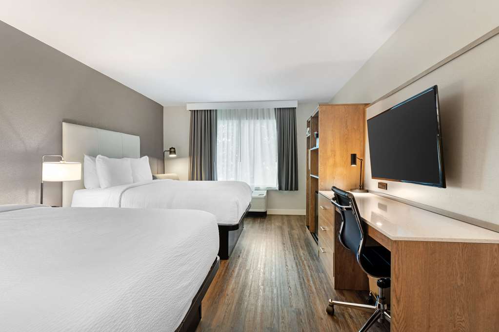 Best Western Plus Rancho Cordova Inn - photo 27