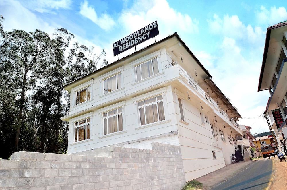 Al Woodlands Residency in Ooty, India