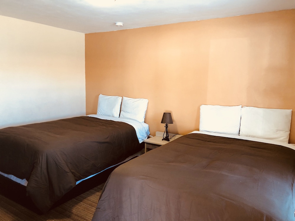 El Rey Motel - photo 3