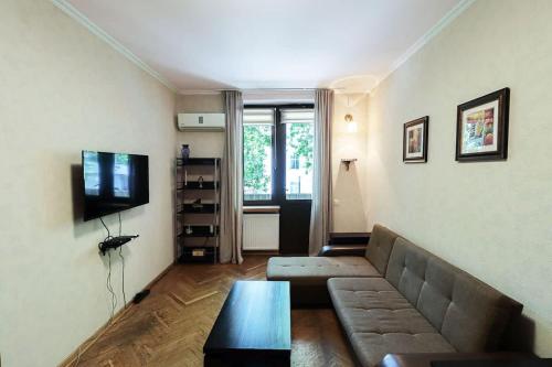 Cozy Apt near Vake Park By Wehost
