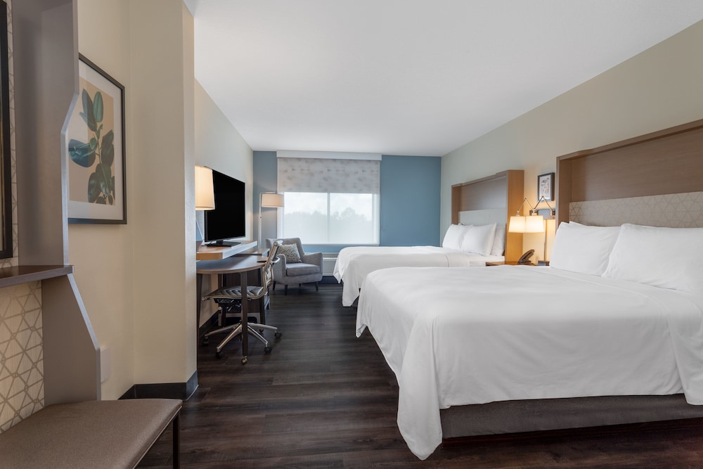 Holiday Inn Tampa North - photo 11