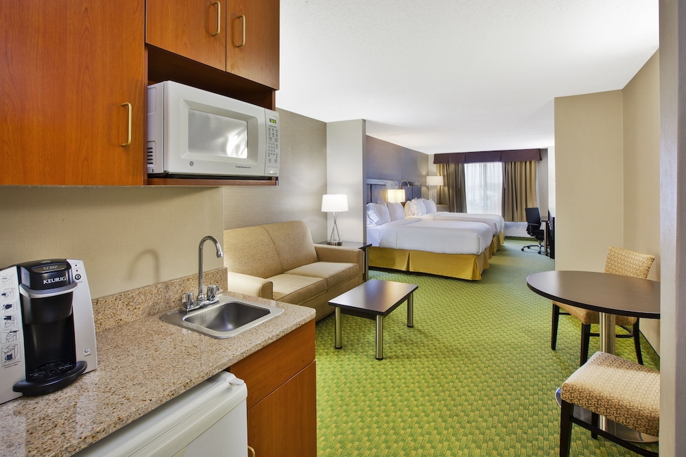 Holiday Inn Express & Suites Montpelier by IHG - photo 30