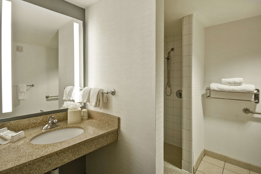 Hilton Garden Inn Gulfport Airport - photo 30