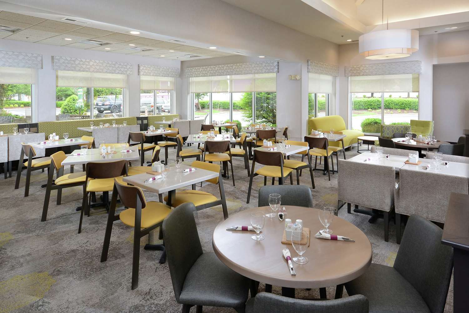Hilton Garden Inn Greensboro - photo 4