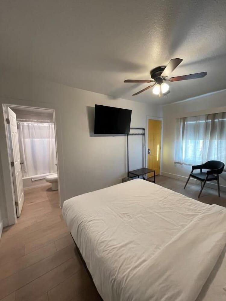 Balanced Rock Inn in Fruita, United States