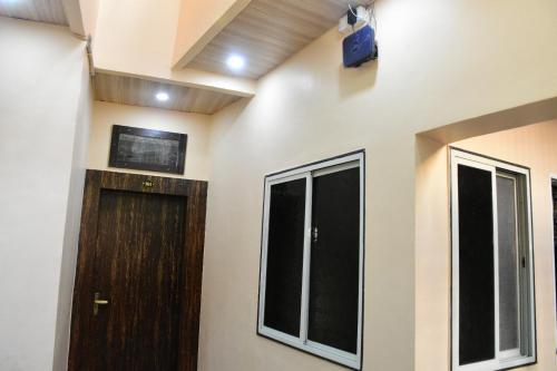 Hotel Shree Narayan Palace 21128455 — Ujjain
