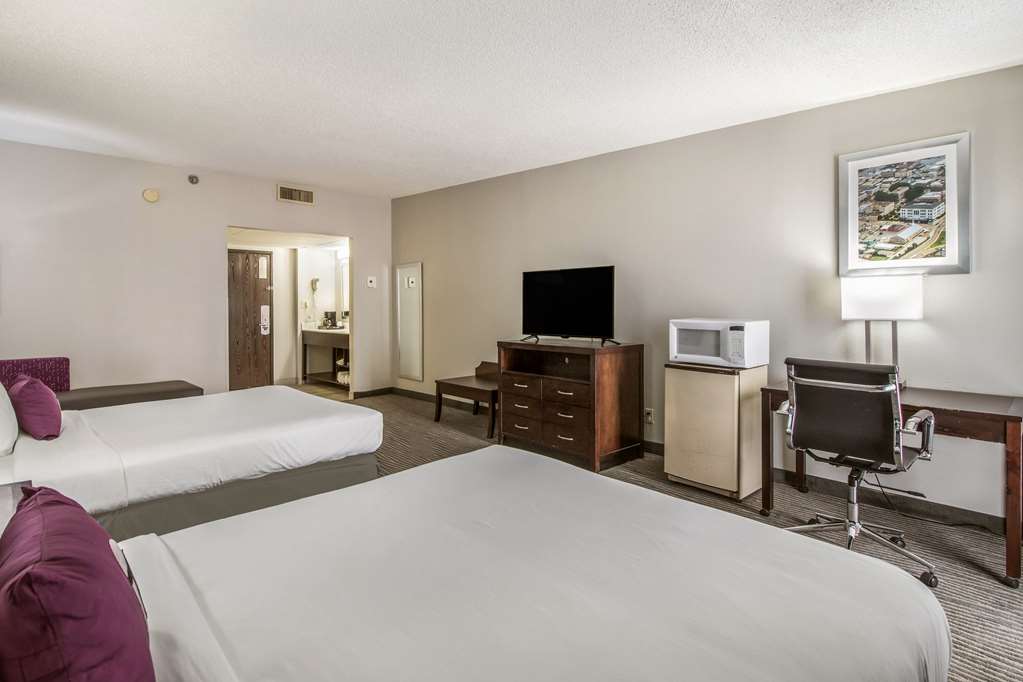 Clarion Hotel Jackson Northwest - photo 8