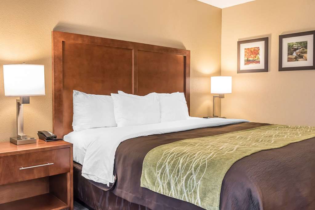 Comfort Inn & Suites Piqua Near Troy I75 - photo 10