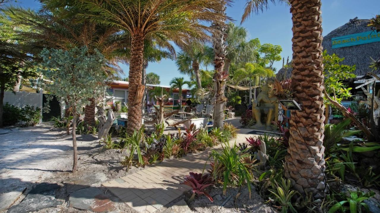 Beachpoint Resort Cottages - photo 34
