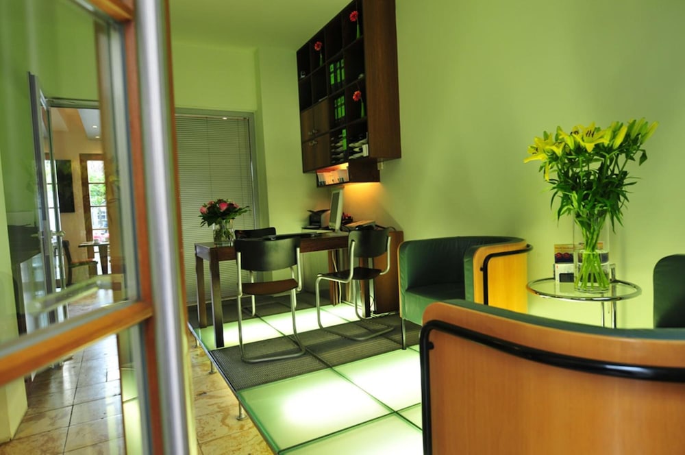 Lint Hotel - last minute hotel in Koeln