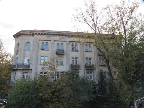 Three Rooms Apartment