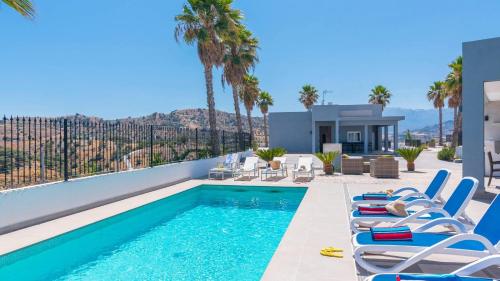 Finca La Mirage Coin By Ruralidays — Coin