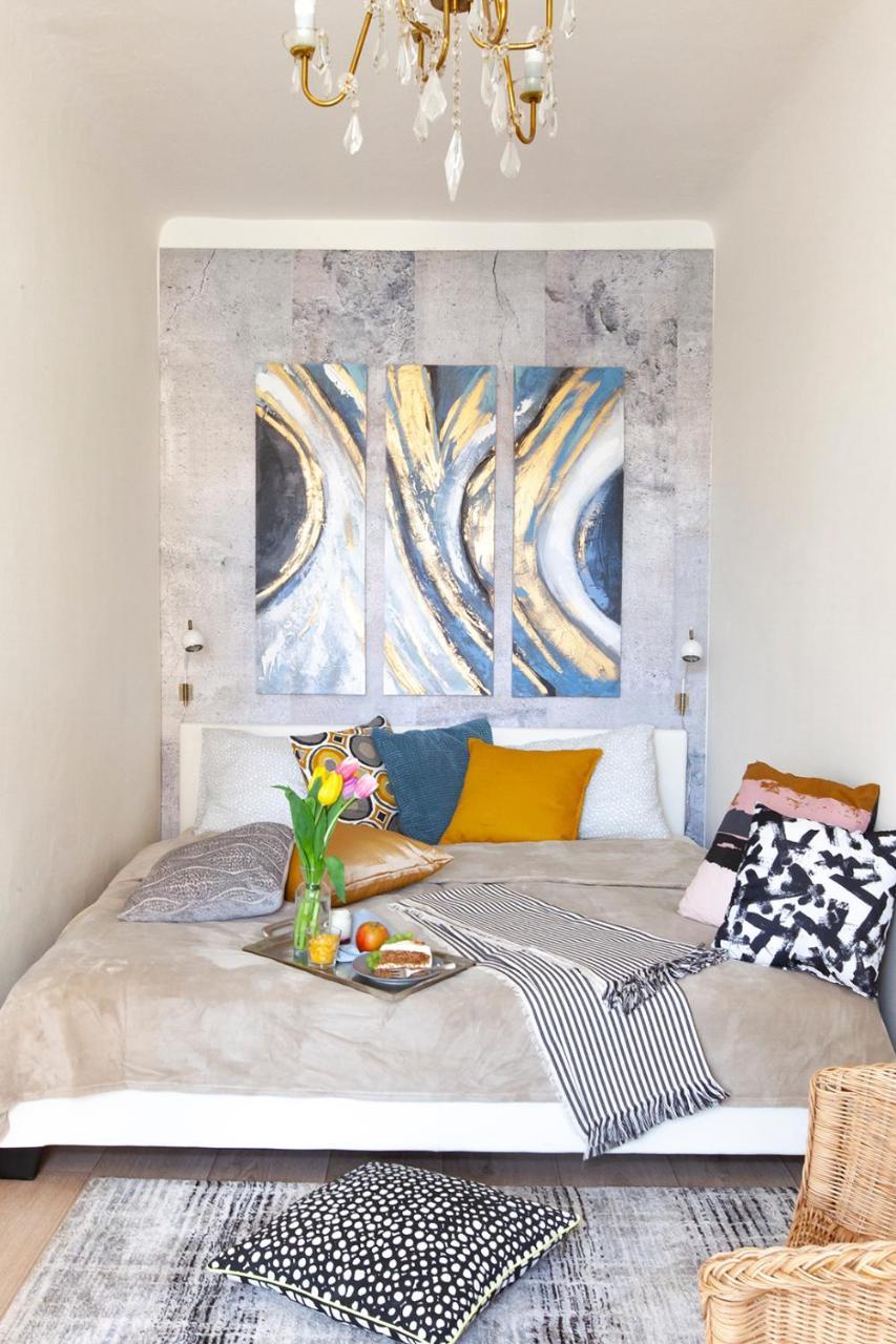 Prague Castle Garden Apartment — 4-Star Luxury Hotel in Prague, Czech Republic