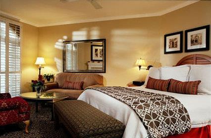 Westlake Village Inn - photo 4