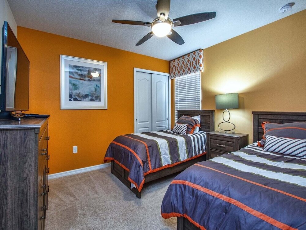 Spacious 8BR Villa w Pool & Resort Amenities - photo 3