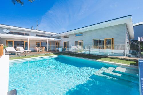The Salt House — 4-Star Luxury Hotel in Rye, Australia