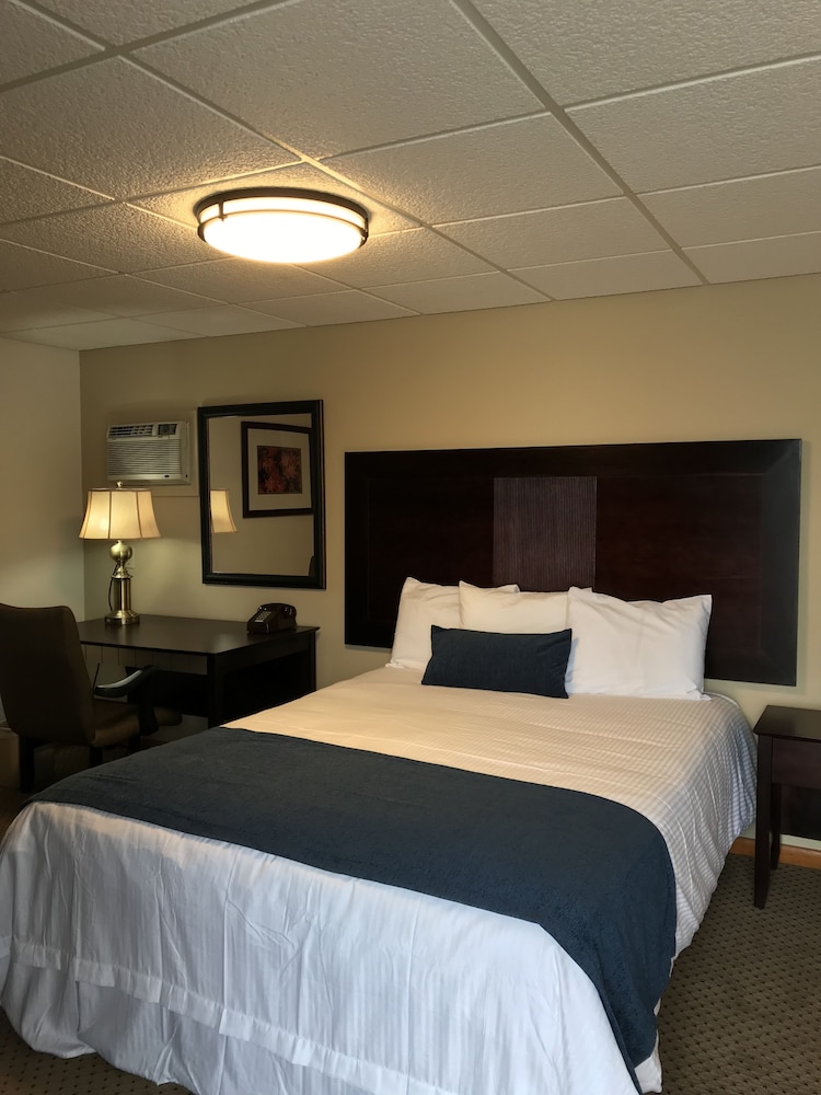 Brentwood Motor Inn - photo 31