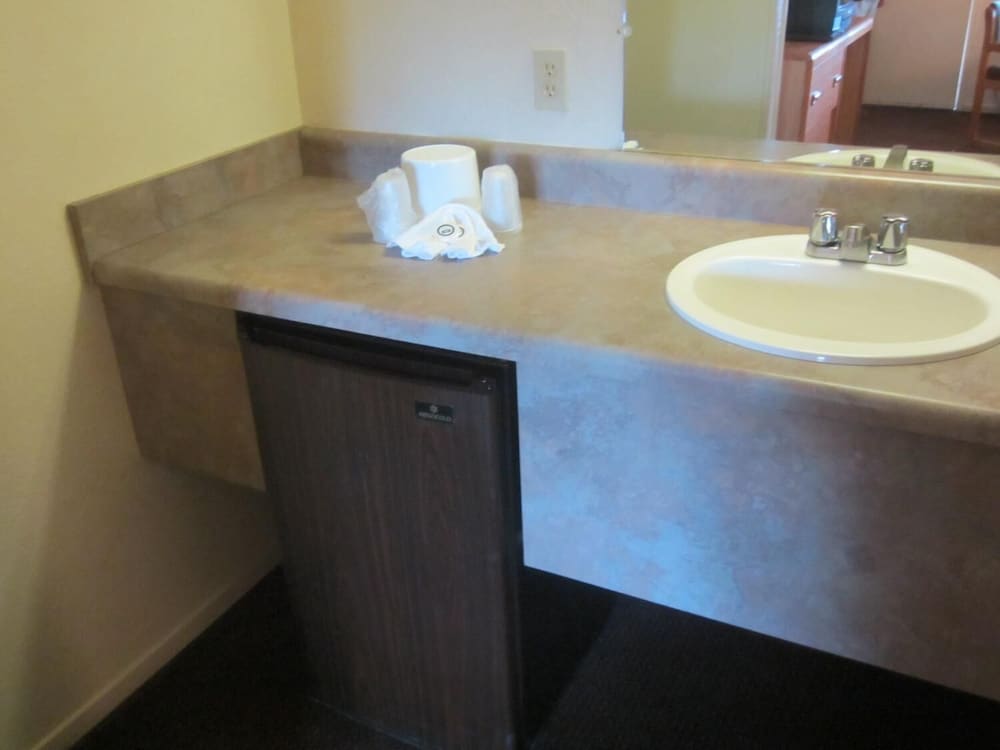 Premier Inns Concord - photo 9