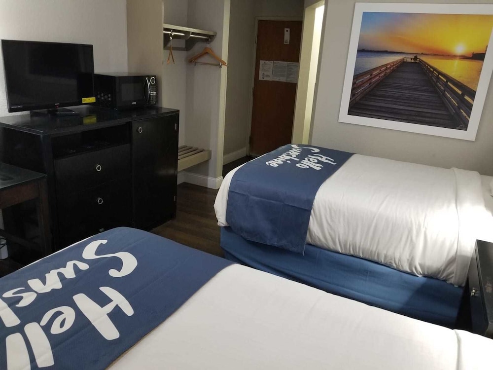 Days Inn by Wyndham Thomson - photo 23