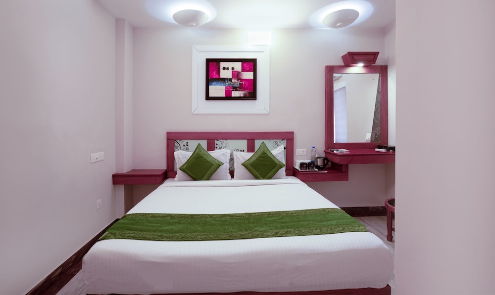 Treebo The Qasr - last minute hotel in Cochin
