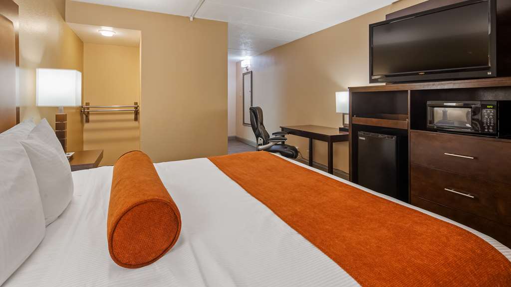 Best Western Crossroads Of The Bluffs - photo 14