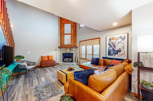Chestnut Ridge 7 4 — 4-Star Luxury Hotel in Banner Elk, United States