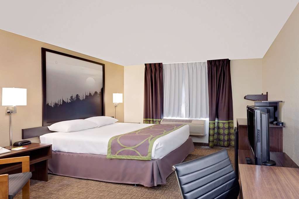 Super 8 by Wyndham Lebanon - photo 6