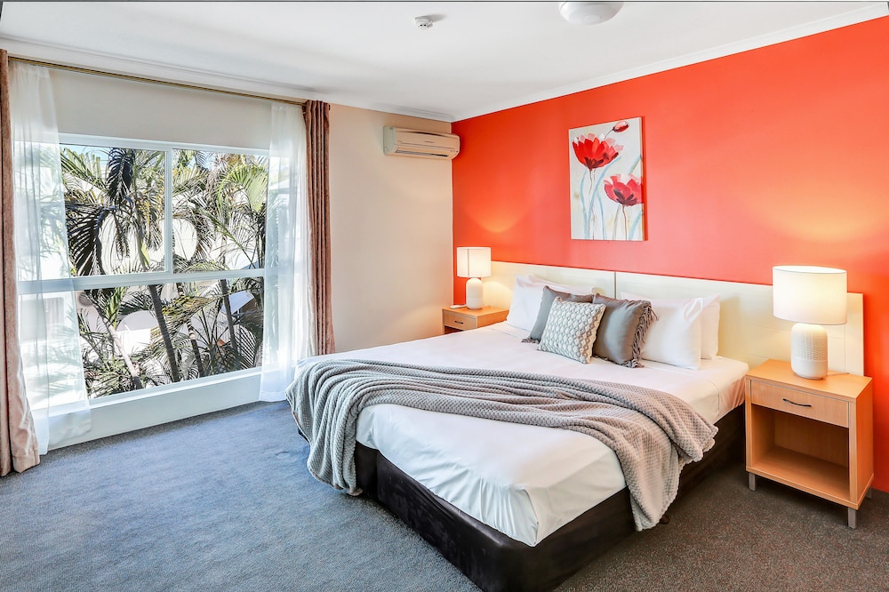 Coral Tree Inn — Cairns — photo 5