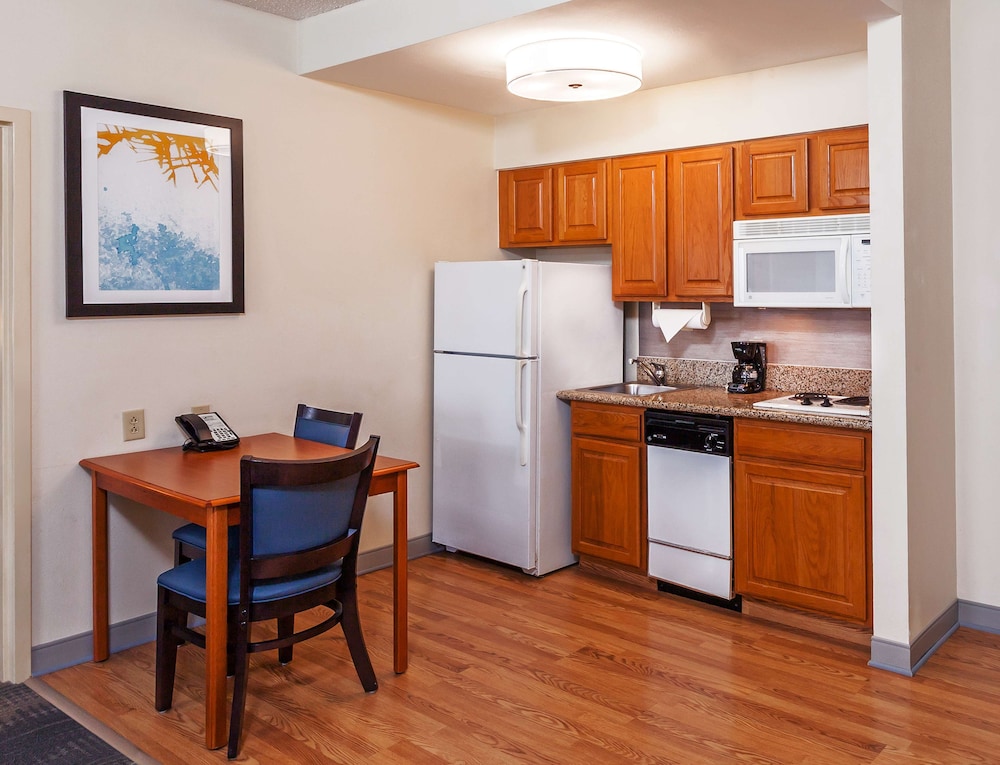 Homewood Suites by Hilton Brownsville - photo 10