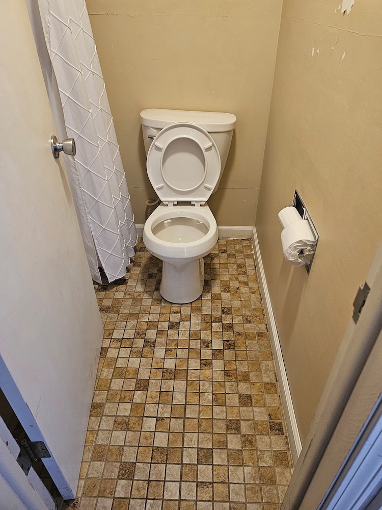 Travelodge by Wyndham Mackinaw City - photo 18
