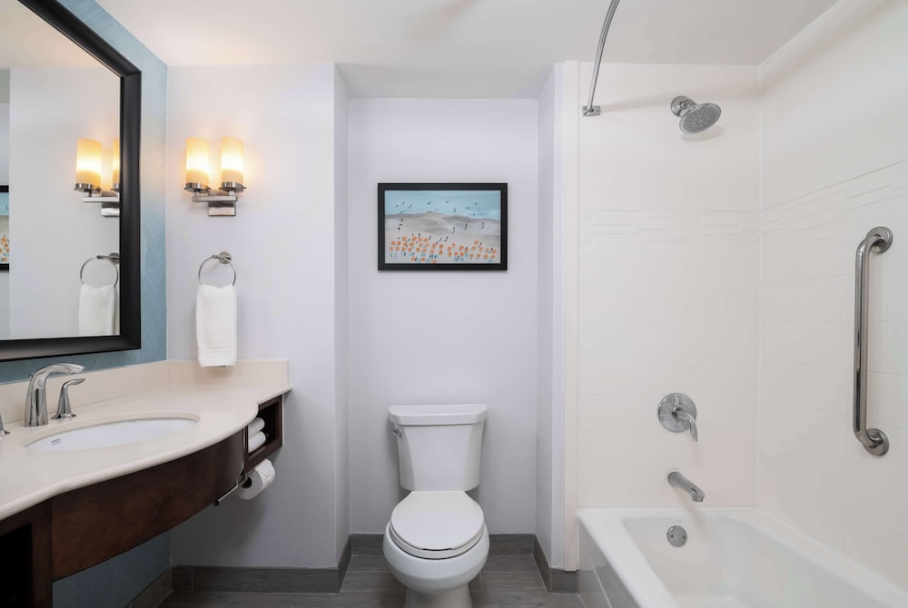 Hilton Garden Inn Daytona Beach Oceanfront - photo 32