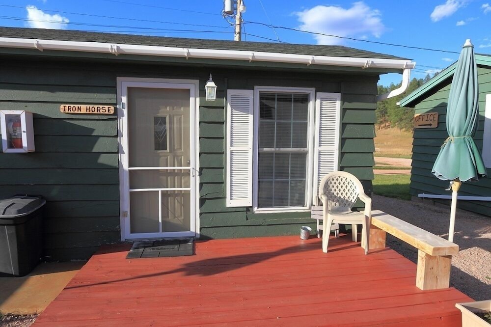 Black Elk Resort Cottages and RV Park - photo 23
