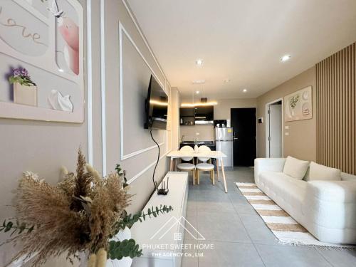 Tower condo Rawai Phuket 305 — hotel in Song