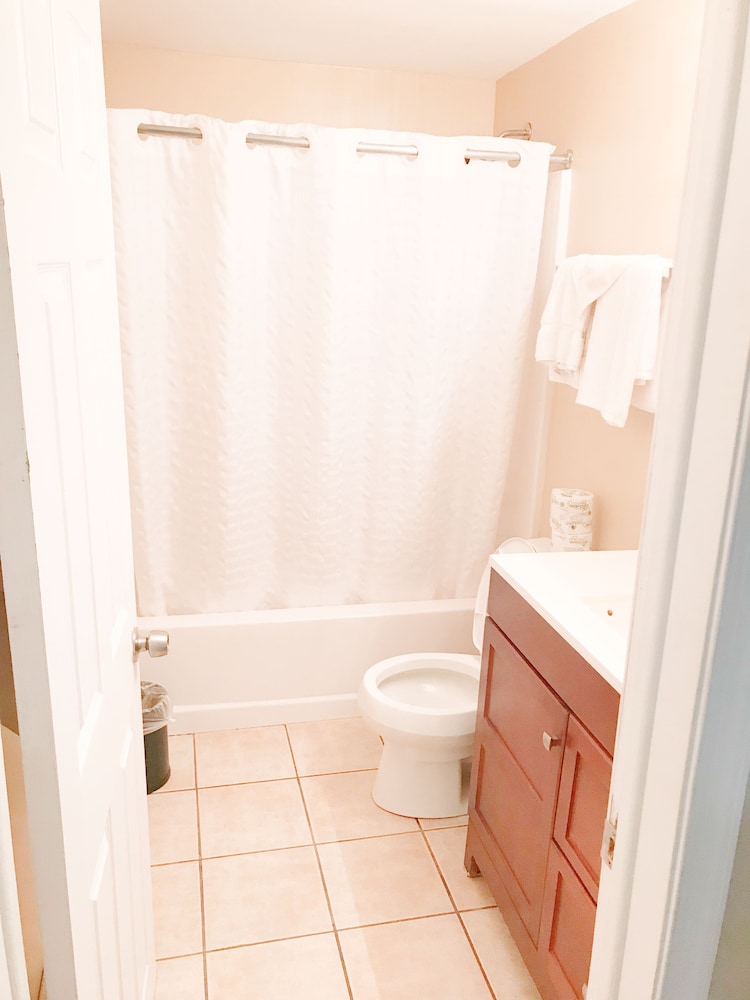 Ans Inn & Suites - photo 26