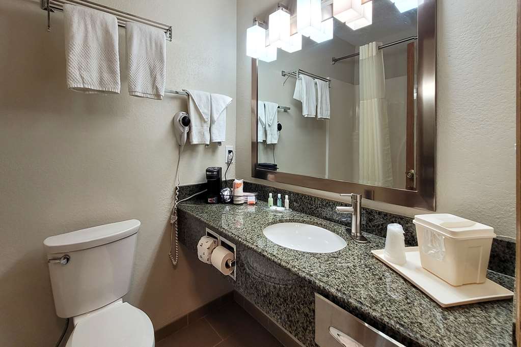 Quality Inn & Suites Marion - photo 15