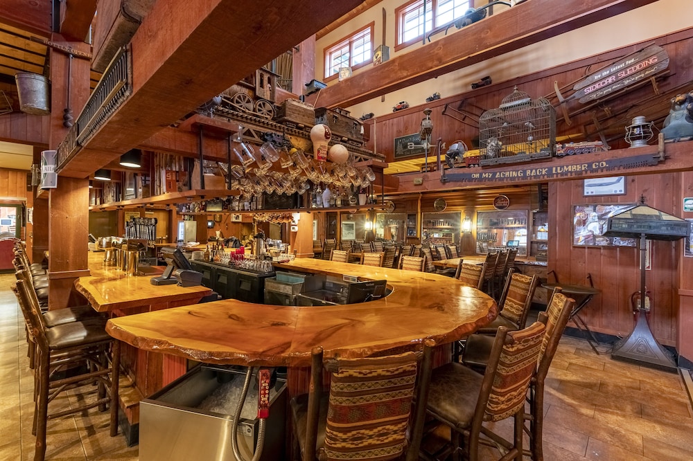 Woodstock Inn Station & Brewery - photo 16