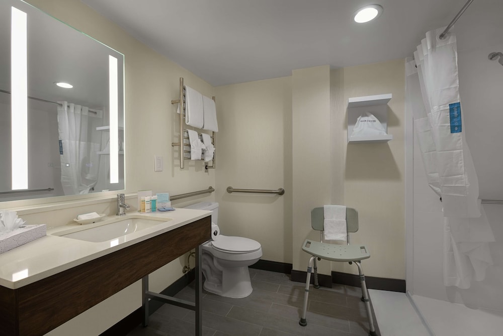 Hampton Inn Greenville Travelers Rest - photo 21