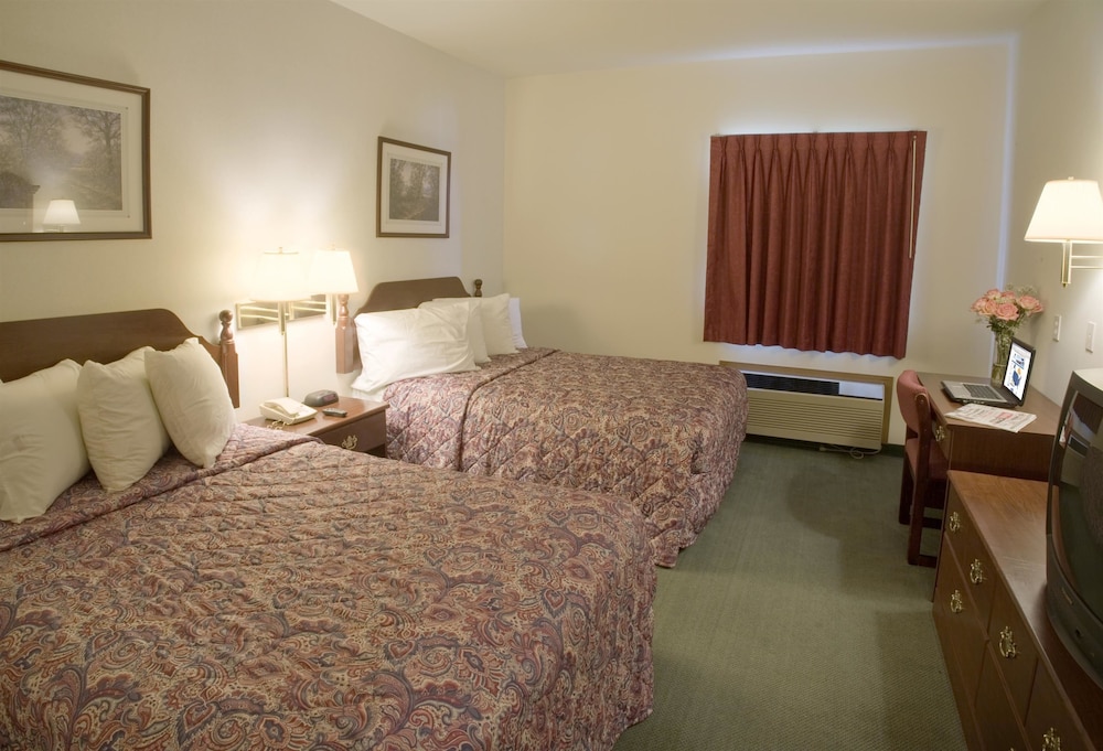 Americas Best Value Inn Gaylord - photo 6