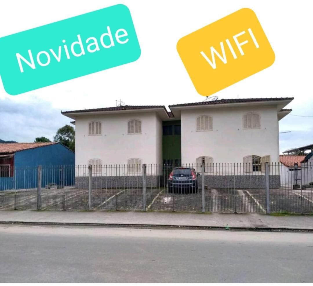 Apartamento Sol E Mar Em Ubatuba. — 4-Star Luxury Hotel in Ubatuba, Brasil
